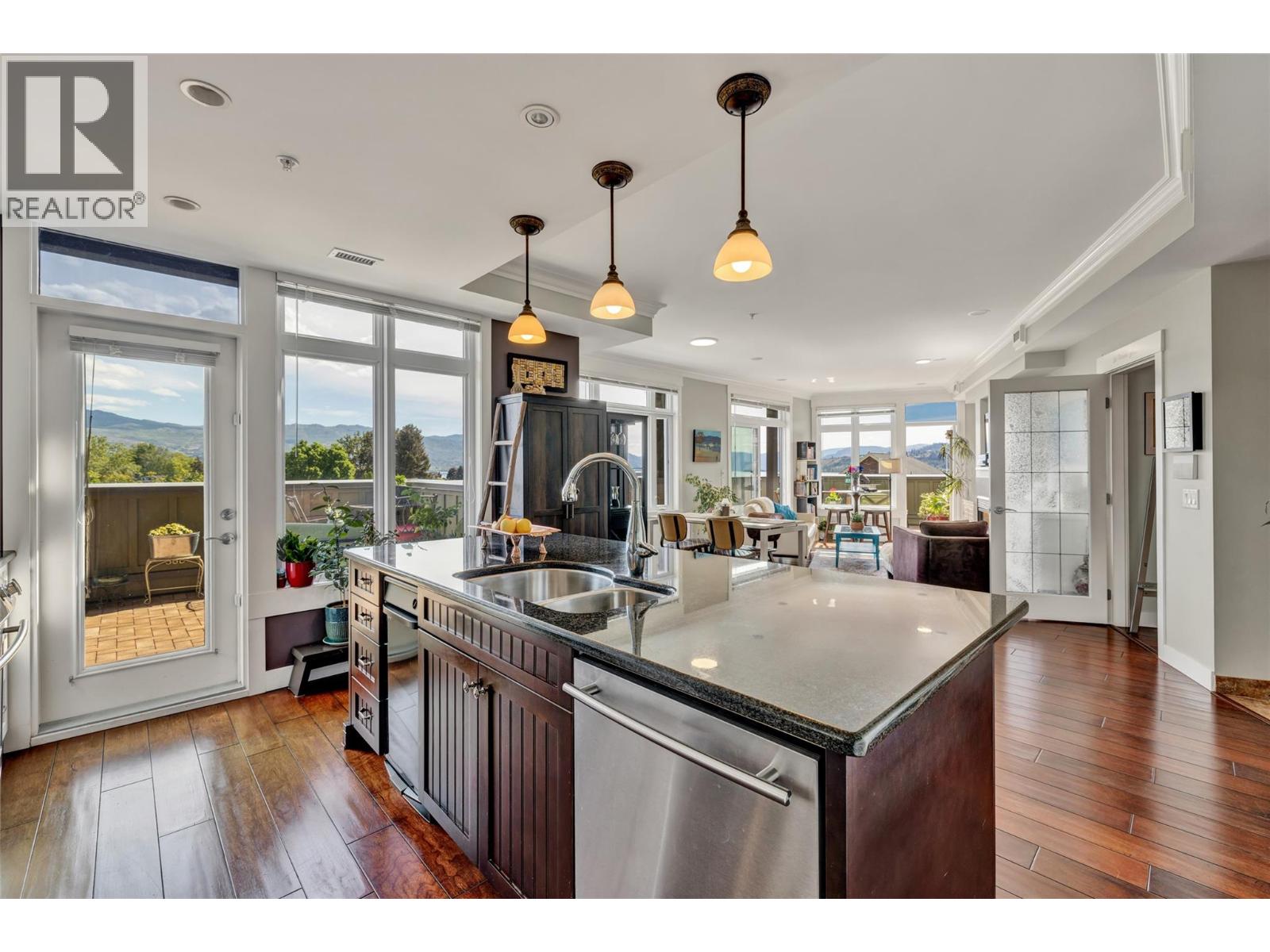 Additional image 6 of 305-2901 Abbott Street, Kelowna, BC, V1Y1G7
