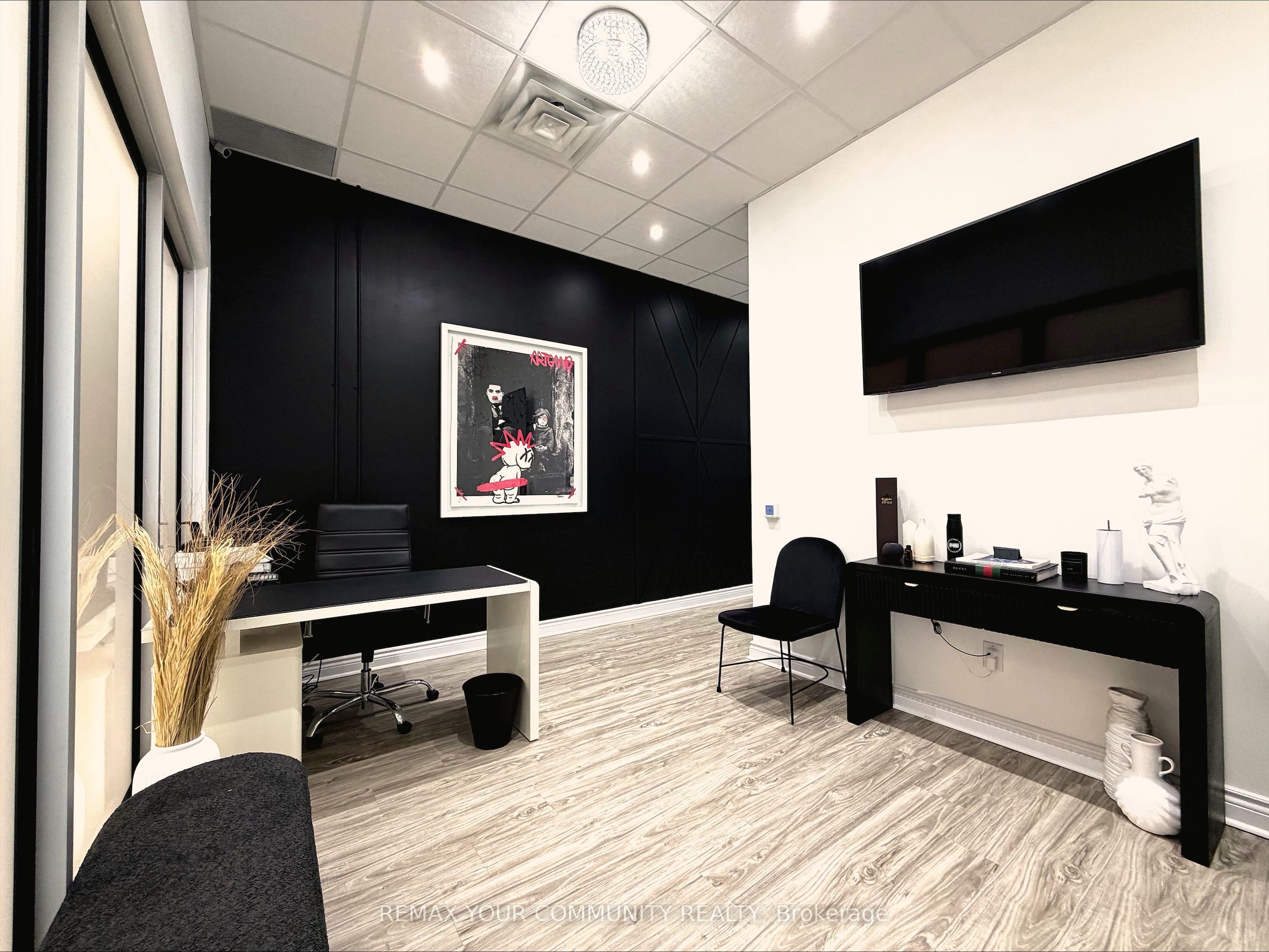 Additional image 3 of 257-7777 Weston Road, Vaughan, ON, L4L 0G9