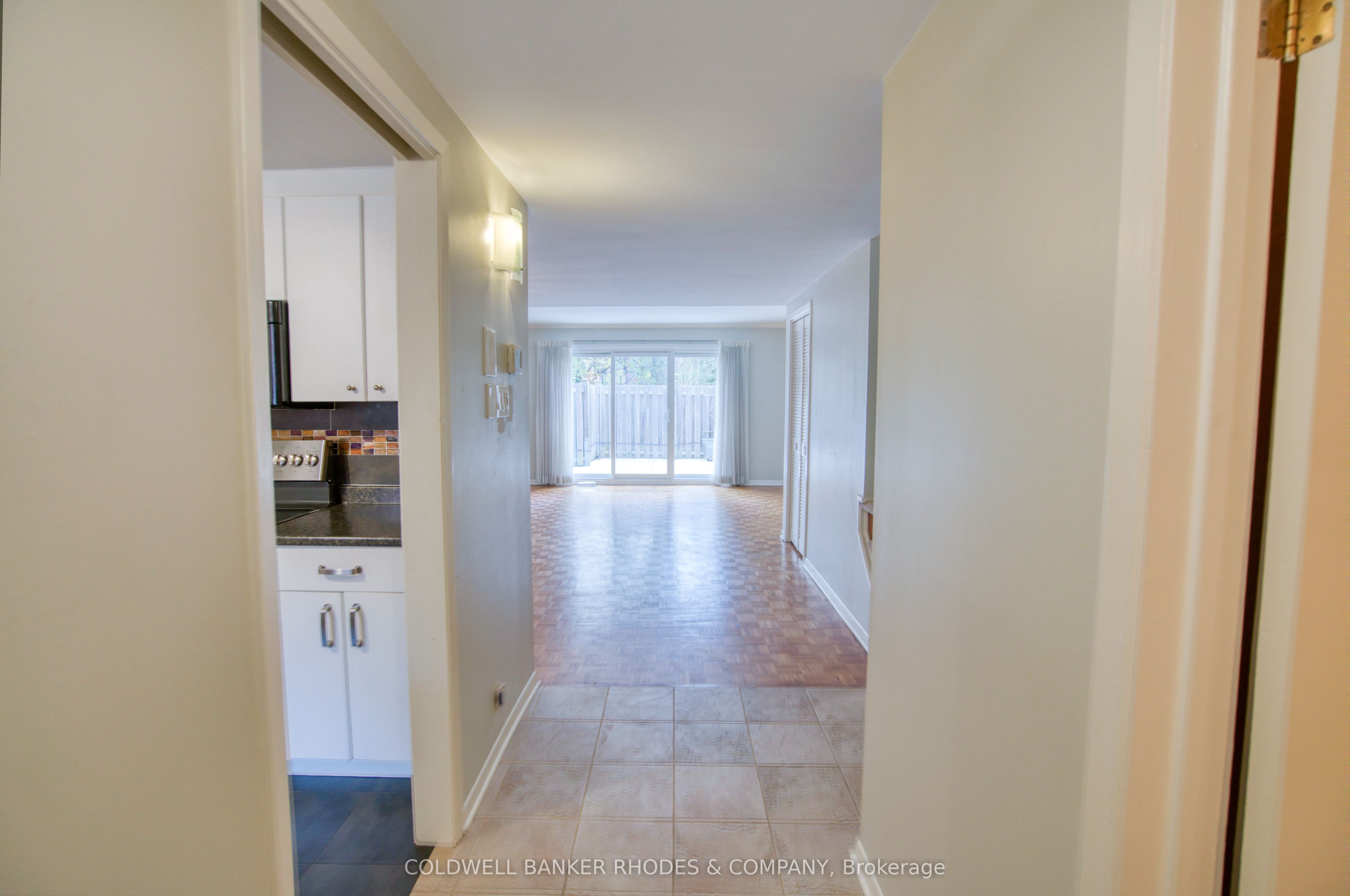 Additional image 4 of 9-215 Mackay Street, Ottawa, ON, K1M 2B6