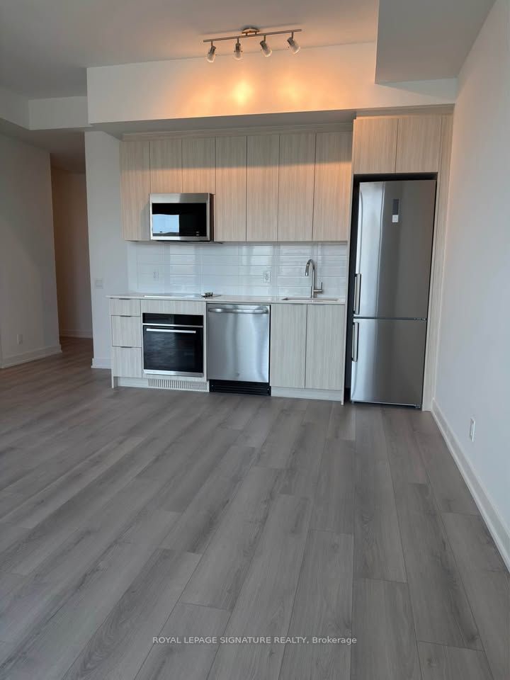 Additional image 2 of 219-743 Warden Avenue, Toronto, ON, M1L 4A8