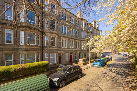 3/9 Connaught Place, Edinburgh EH6