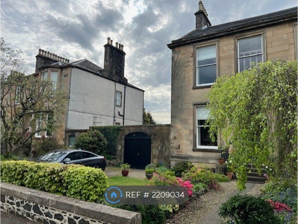 2 bed flat to rentPark Terrace, Stirling FK8