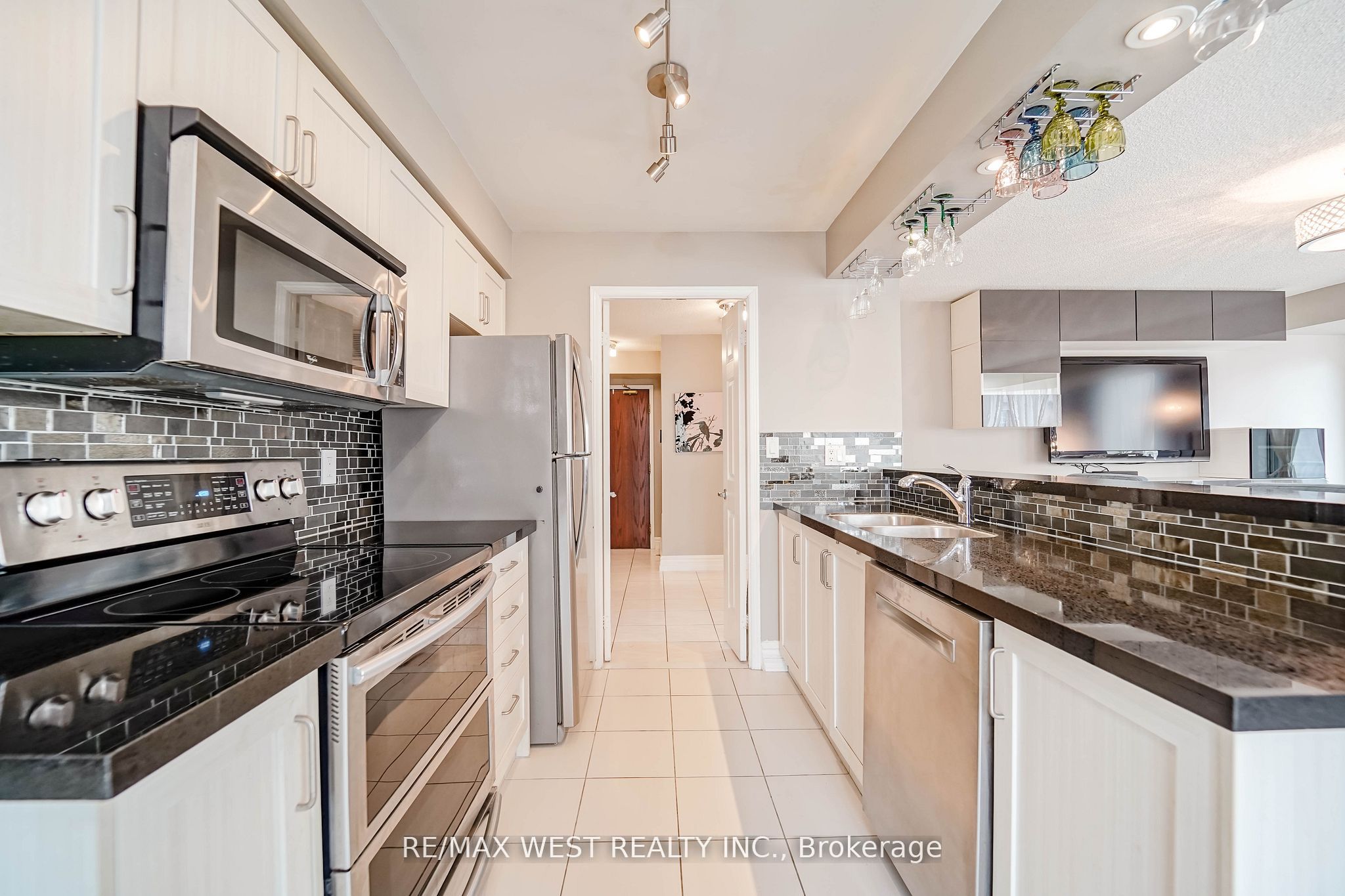 Additional image 5 of 309-190 Manitoba Street, Toronto, ON, M8Y 3Y8