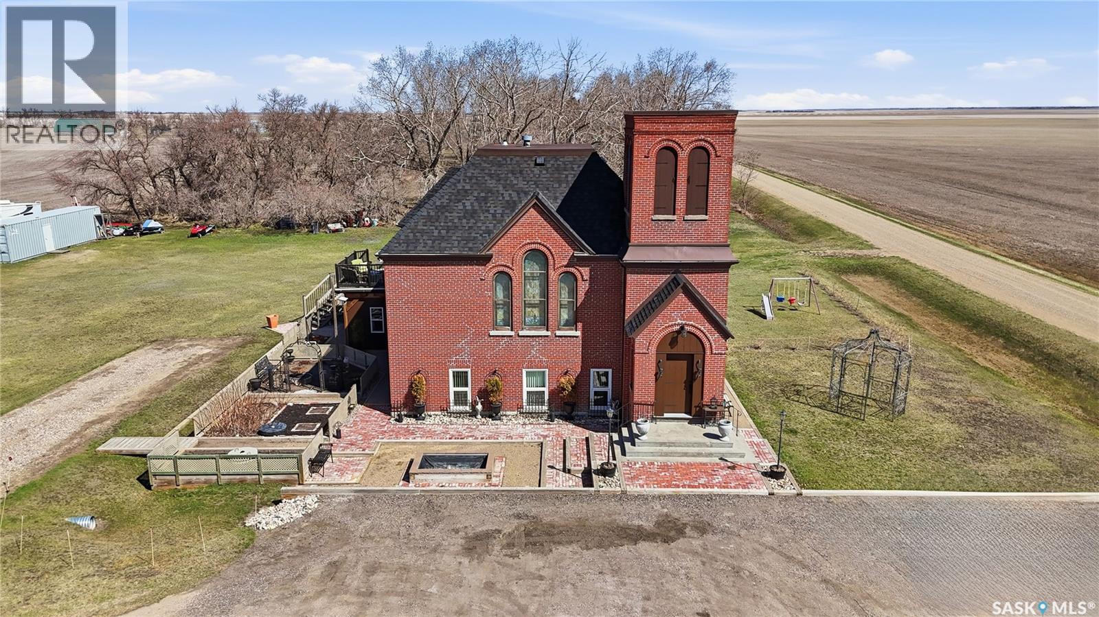 Mickleborough acreage