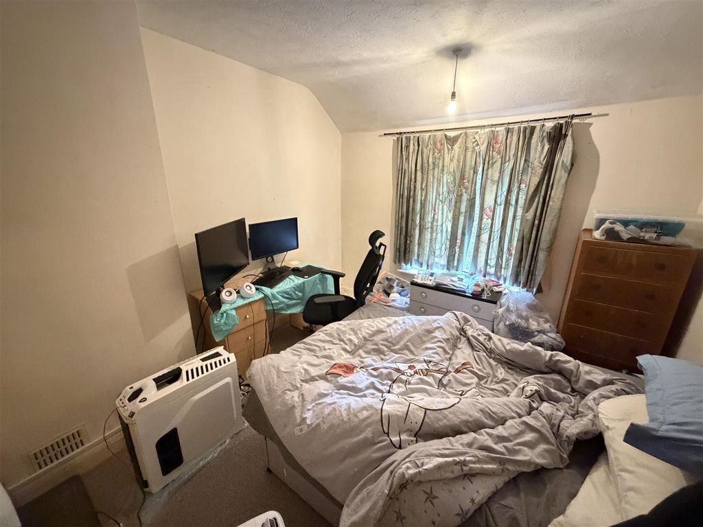 Additional image 7 of 3 bed terraced house to rentCoombe Road, Brighton BN2
