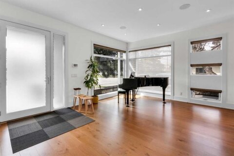 Additional image 8 of 2540 2 Avenue NW, Calgary, AB, T2N 0H6
