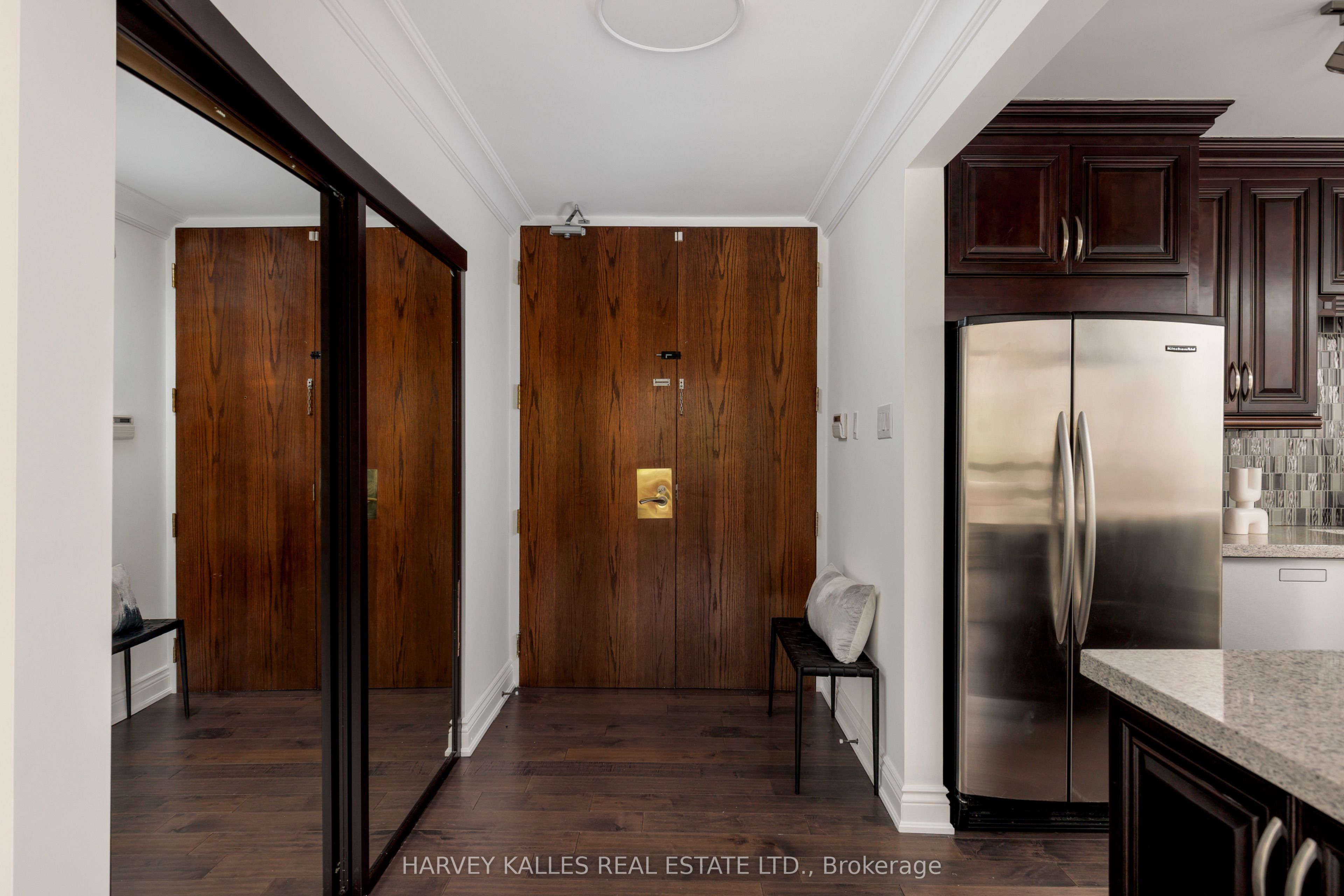 Additional image 4 of 307-447 Walmer Road, Toronto, ON, M5P 2X9