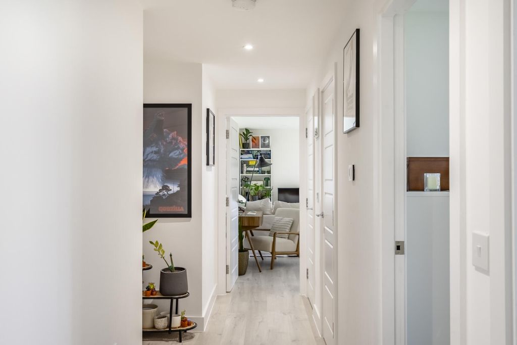 Additional image 13 of 2 bed flat for saleClock Tower Way, York YO23