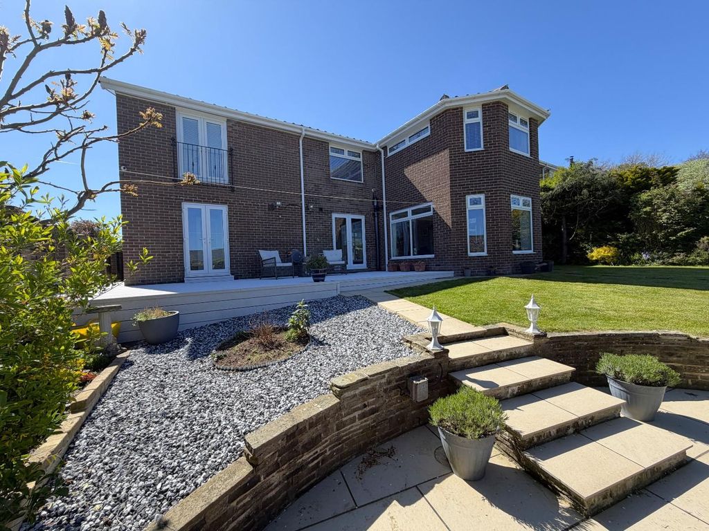 Additional image 3 of 5 bed detached house for saleParklands Way, West Park, Hartlepool TS26