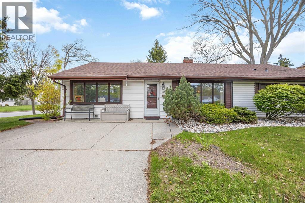 866 Burr Street, Sarnia, ON, N7V2Y4
