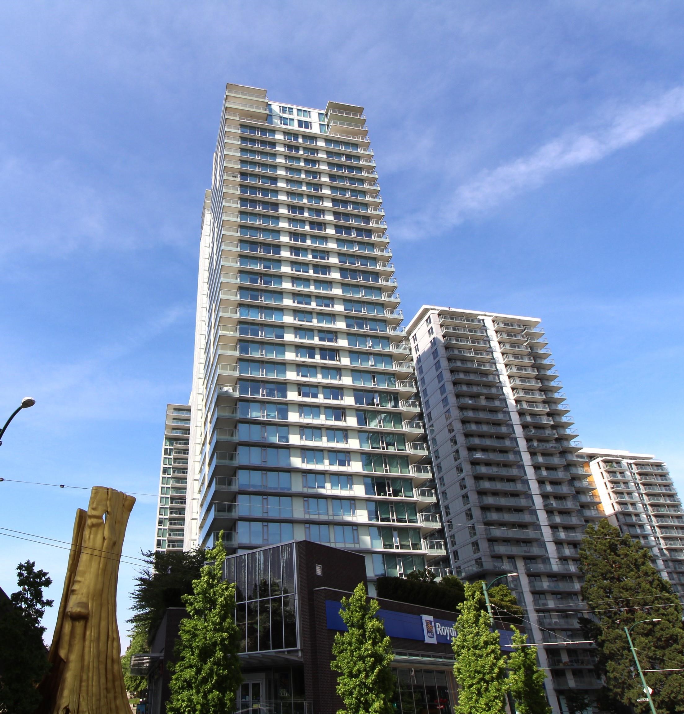 3204-8131 Nunavut Lane, Vancouver, BC, V5X 0E2