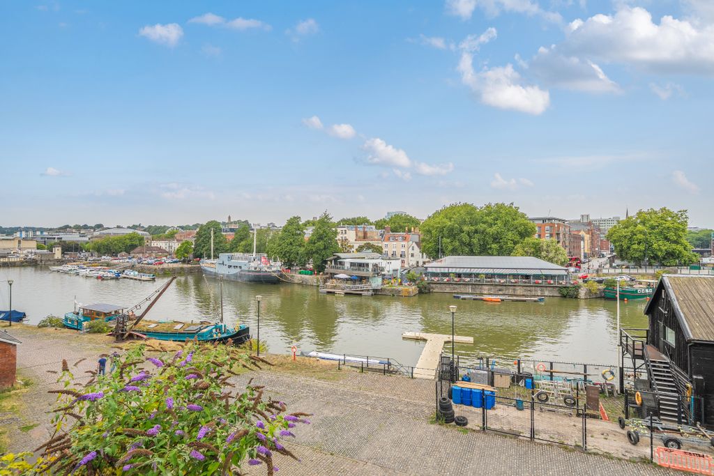 Additional image 8 of 2 bed flat for saleRedcliffe Parade West, Bristol BS1