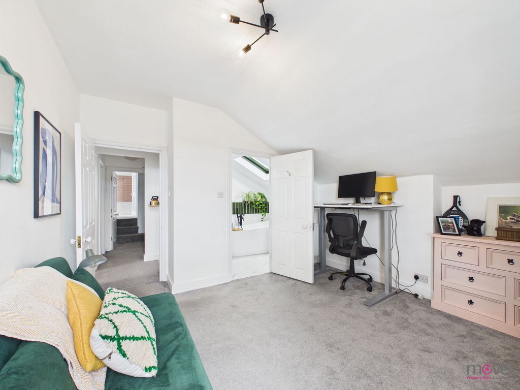 Additional image 17 of 2 bed flat for salePittville Crescent, Cheltenham GL52