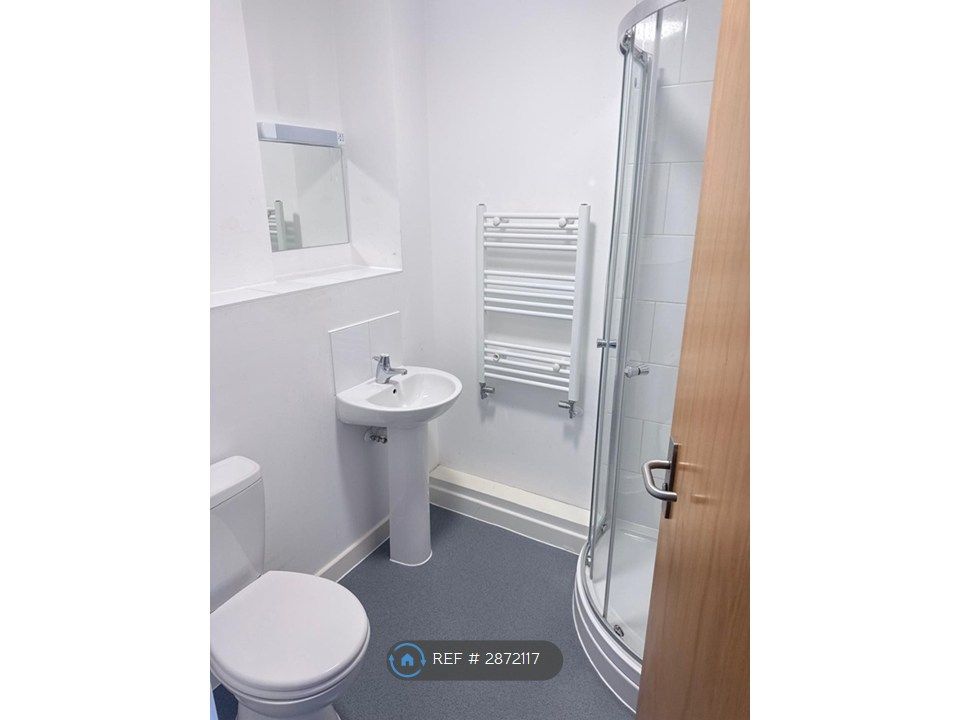Additional image 22 of 9 bed flat to rentWellingborough Road, Northampton NN1