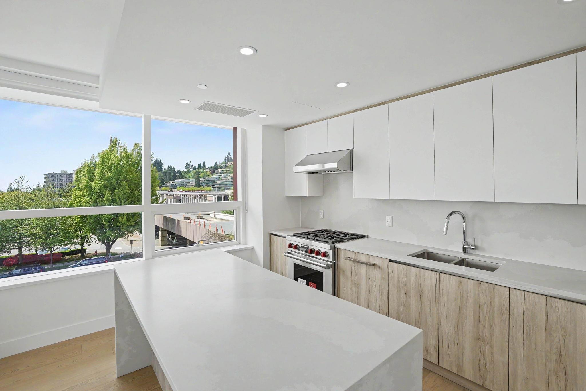Additional image 4 of 414-423 6th Street, West Vancouver, BC, V7T 0A1