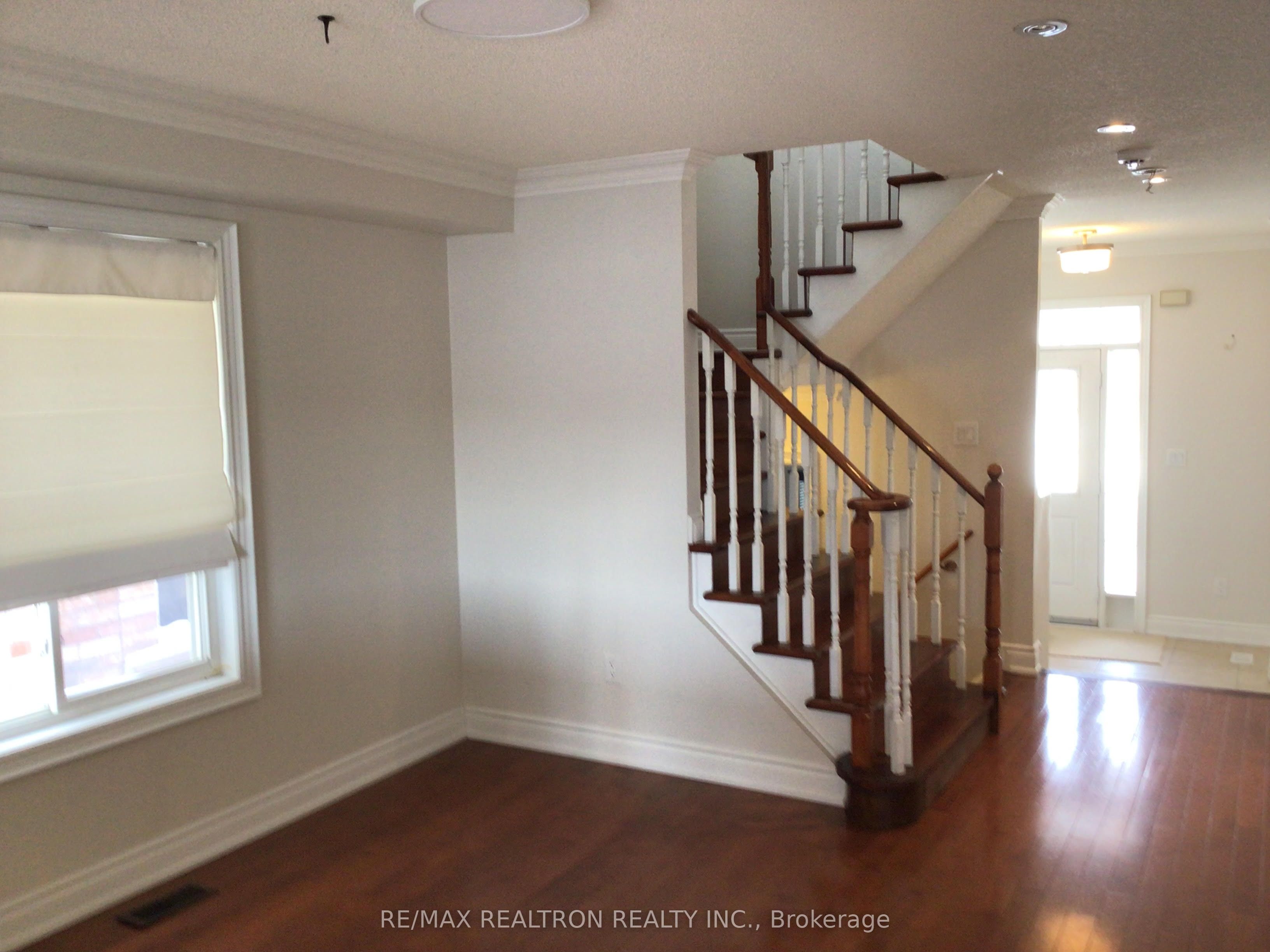 Additional image 5 of 910 Isaac Phillips Way, Newmarket, ON, L3X 2Y8