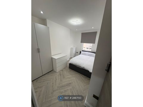 Carey Street, Reading RG1, Room to rent