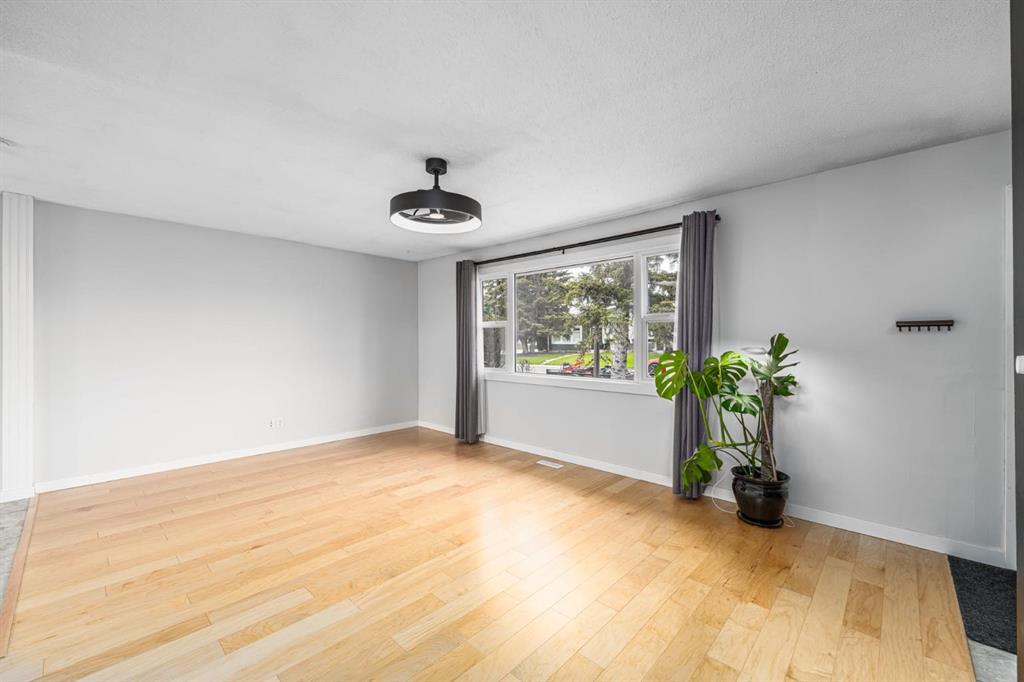 Additional image 6 of 5207 5 Avenue SE, Calgary, AB, T2A4X9