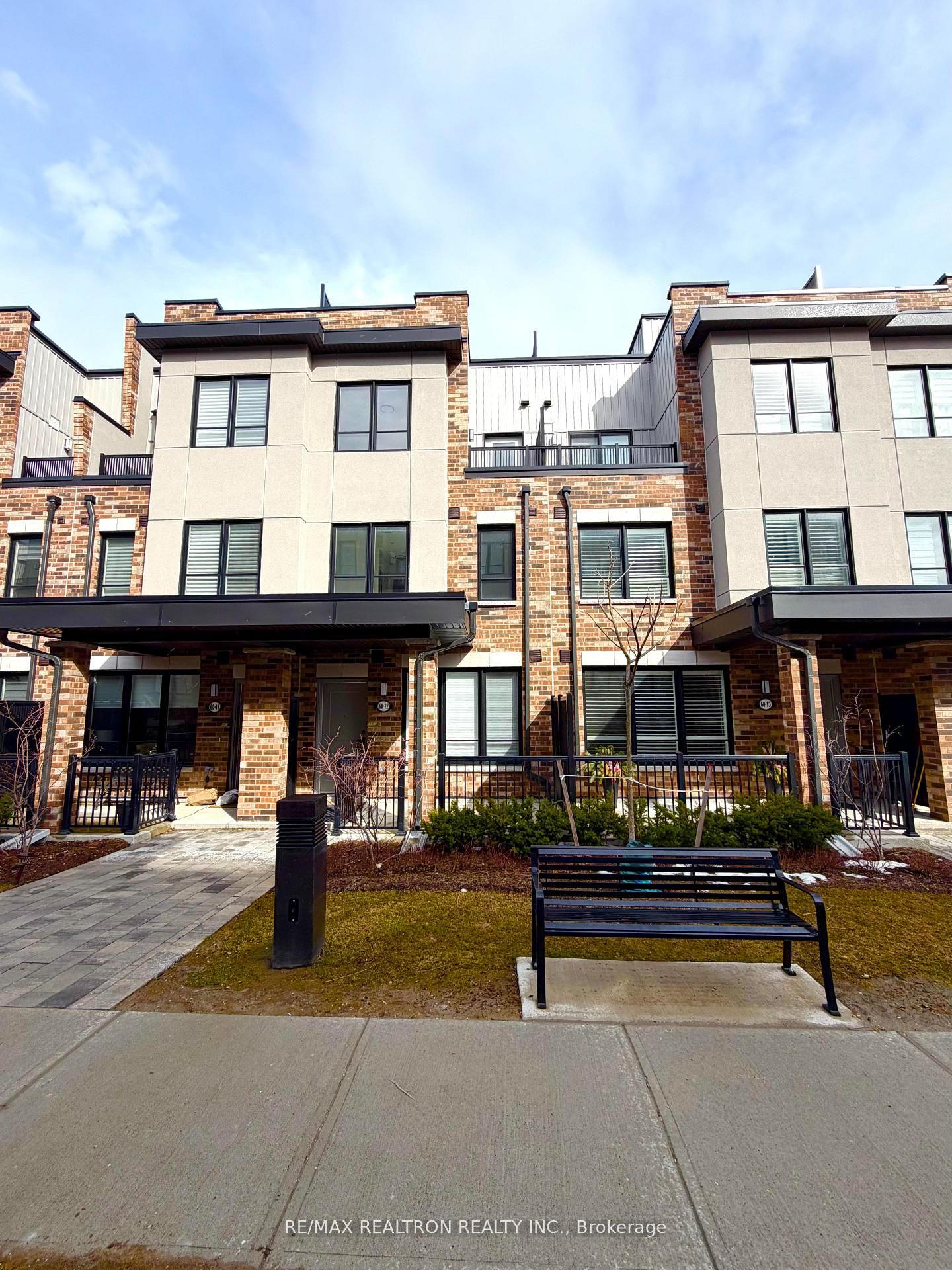 Additional image 2 of 12-60 Baynes Way, Bradford West Gwillimbury, ON, L6G 0E3