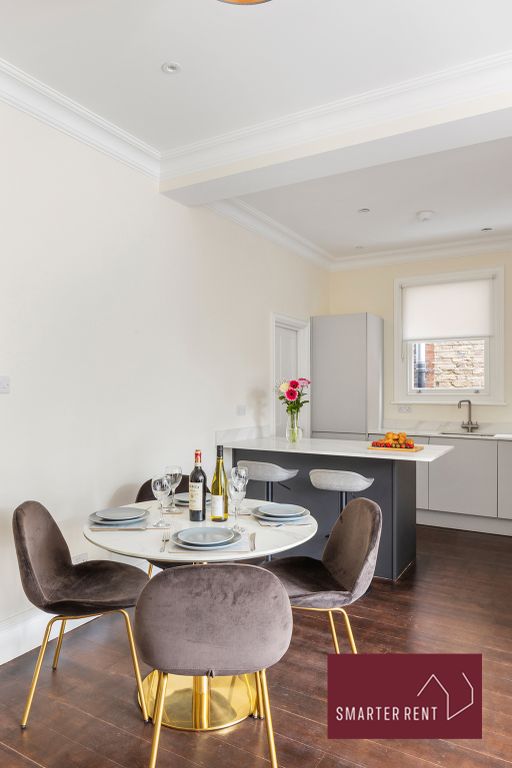 Additional image 5 of 2 bed flat to rentBurlington Avenue, Kew TW9