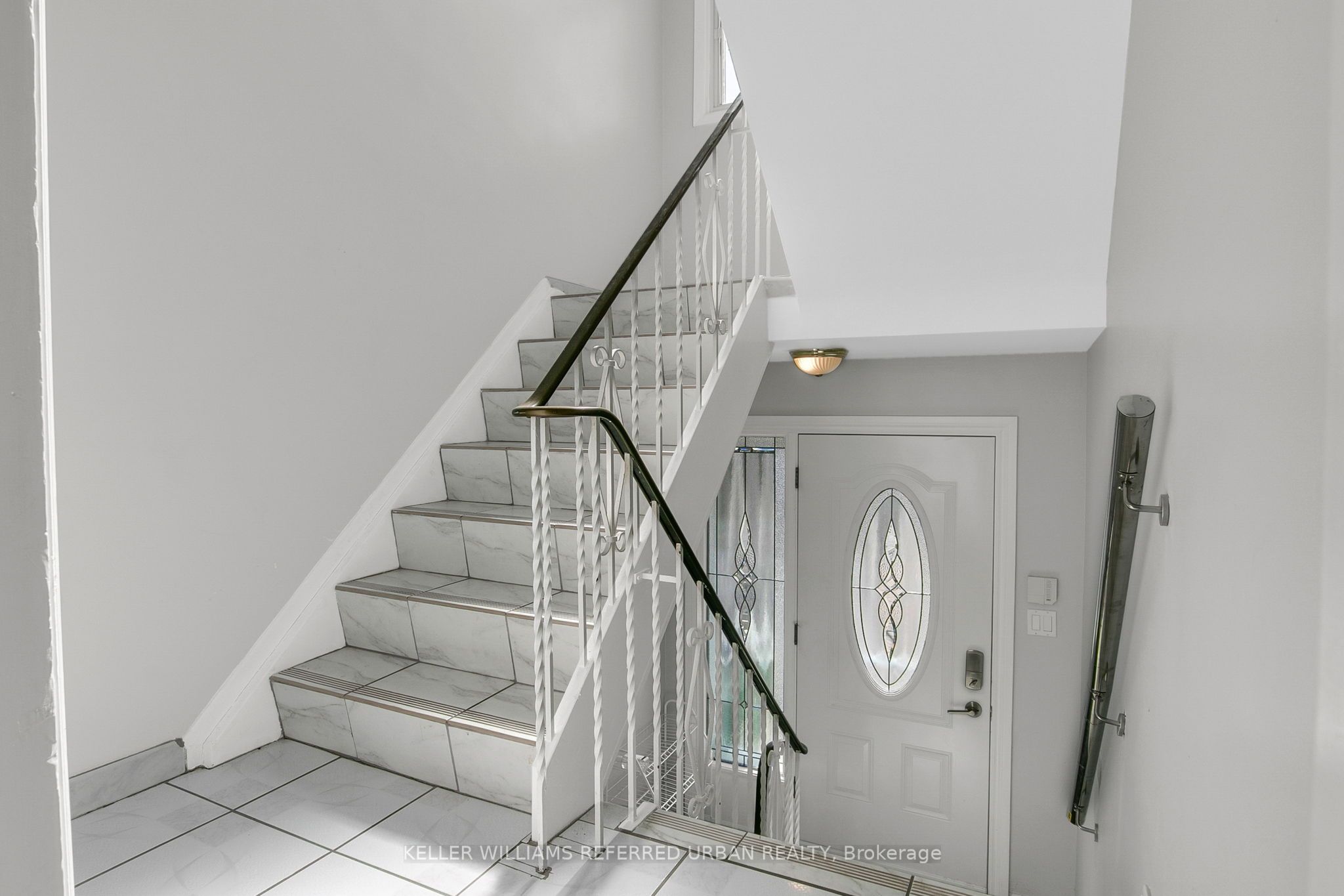 Additional image 3 of 663 Brock Avenue, Toronto, ON, M6H 3P1
