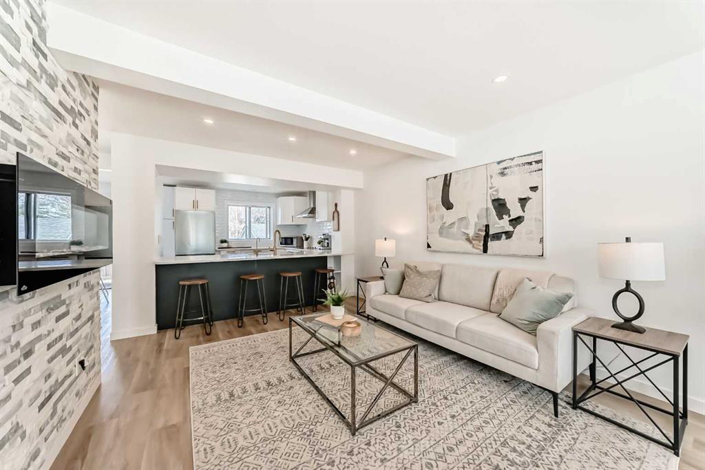 Additional image 6 of 34 River Rock Way SE, Calgary, AB, T2C 4G9