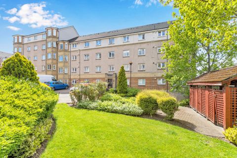 15/16 Easter Dalry Road, Edinburgh EH11