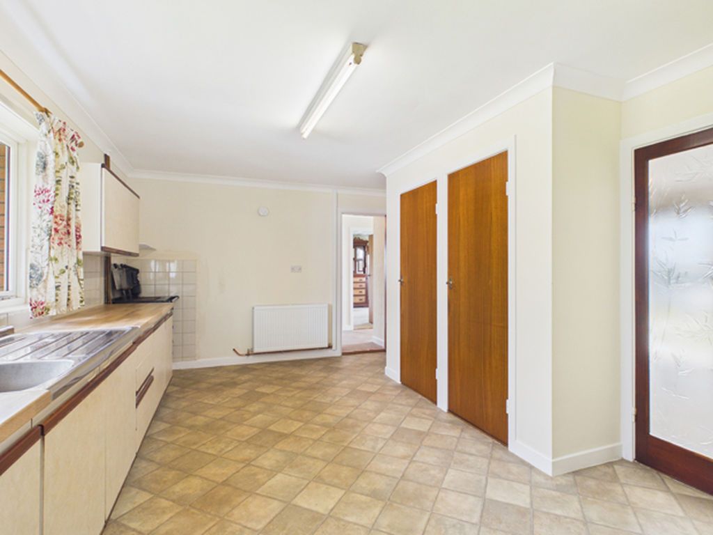 Additional image 7 of 2 bed detached bungalow to rentLlangain, Carmarthen SA33