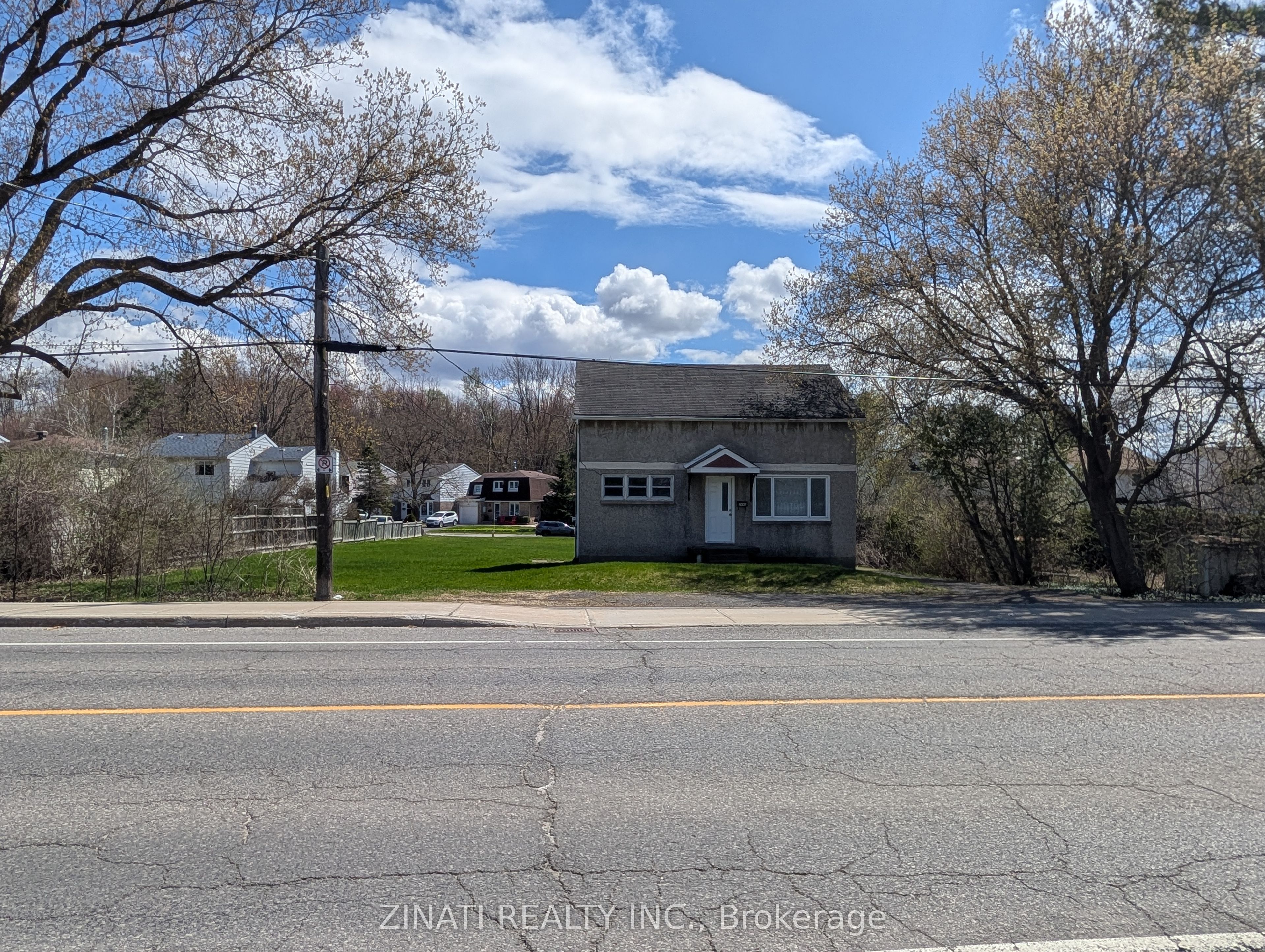 2446 Innes Road, Ottawa, ON, K1B 3J9