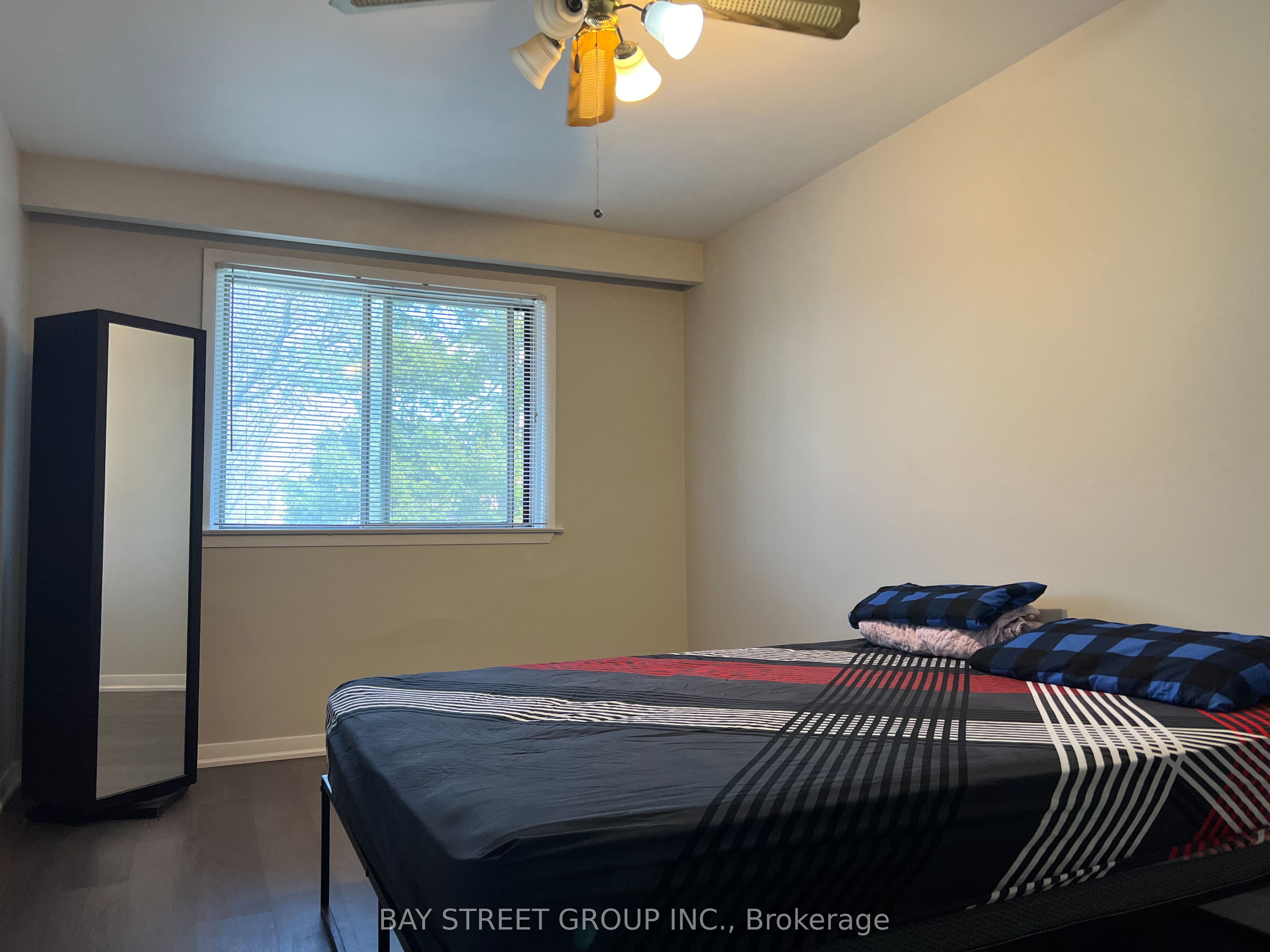 Additional image 4 of 2 Slidell Crescent, Toronto, ON, M3A 2C4