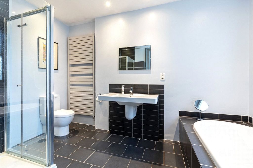 Additional image 9 of 2 bed flat to rentPrinces Street, Brighton, East Sussex BN2