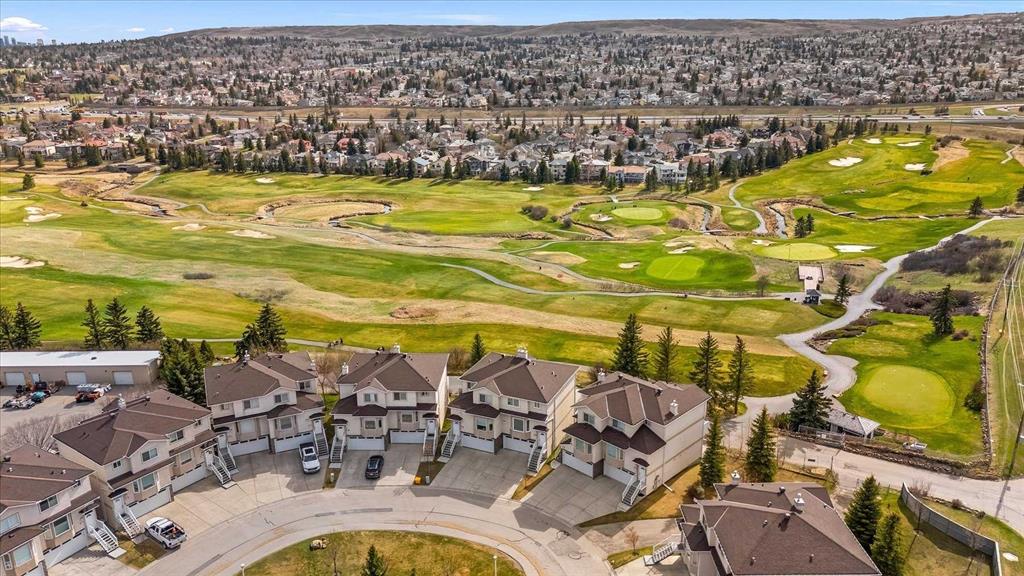 139 Country Hills Gardens NW, Calgary, AB, T3K 5G1