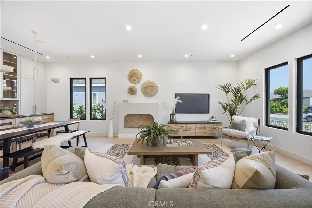 Additional image 59 of 4221 Sunnyside Avenue, Los Angeles, CA 90066