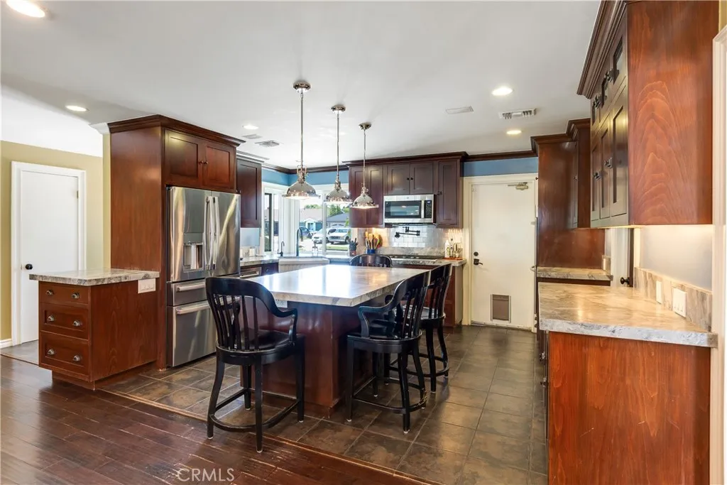 Additional image 15 of 1049 El Mirador Dr, Fullerton, CA 92835