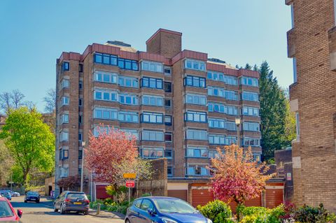 46 Lethington Tower, 28 Lethington Avenue, Shawlands, Glasgow G41