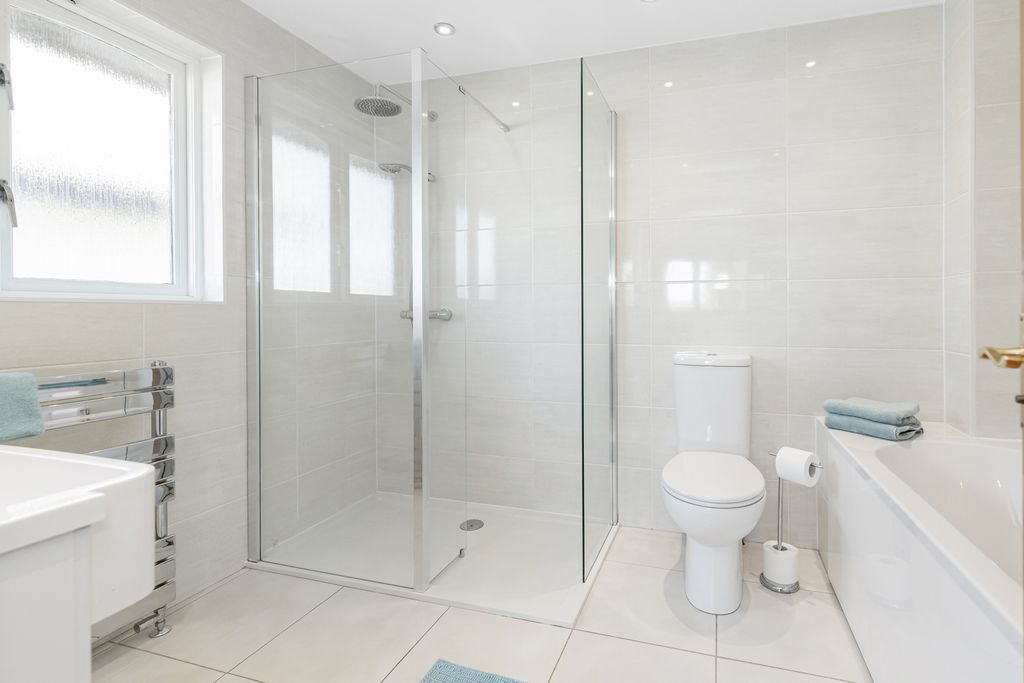 Additional image 13 of 5 bed villa for sale42 Eskfield Grove, Eskbank EH22