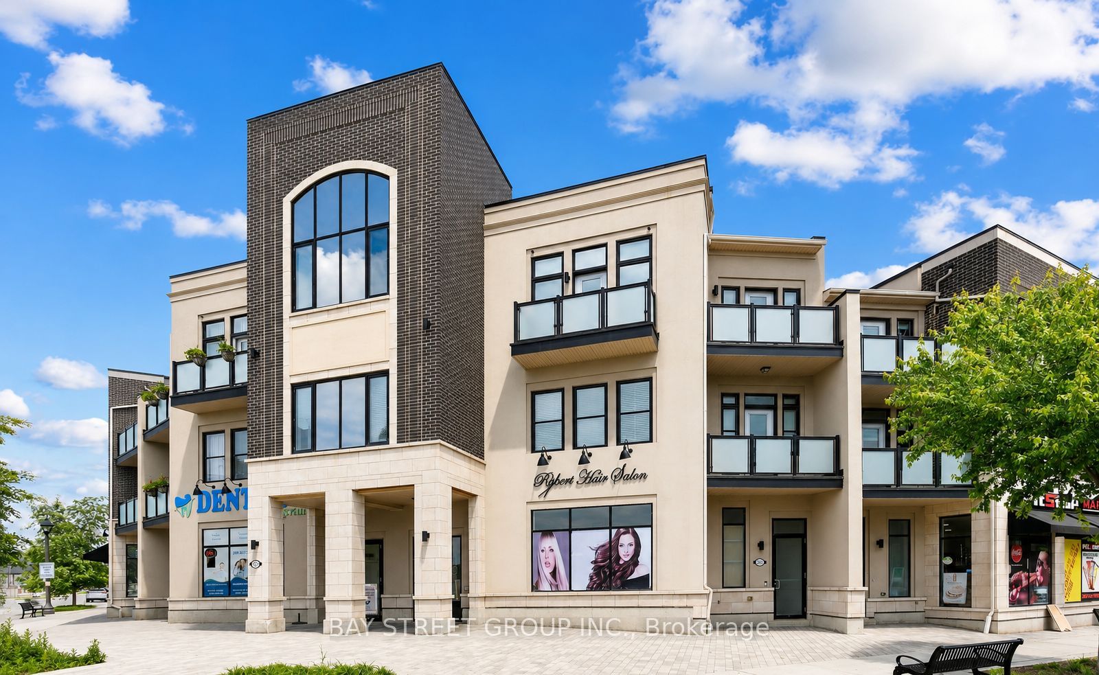 3091 George Savage Avenue N, Oakville, ON, L6M 4M2