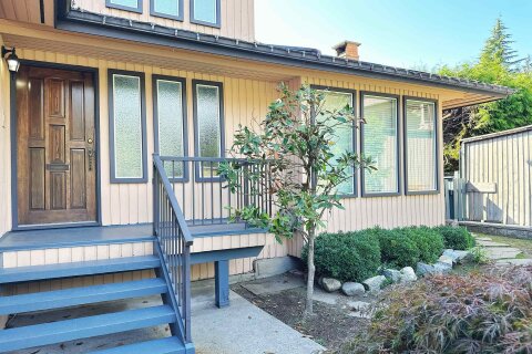 Additional image 7 of Upper Level-3847 Prospect Road, North Vancouver, BC, V7N 4H1