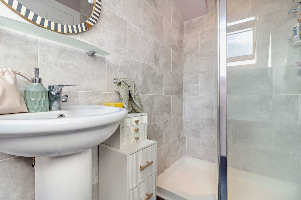 Additional image 11 of 3 bed semi-detached house to rentPatterson Way, Monmouth, Monmouthshire NP25