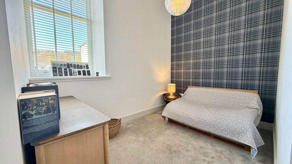 Additional image 18 of 3 bed flat for sale16 Great Glen Place, Inverness IV3