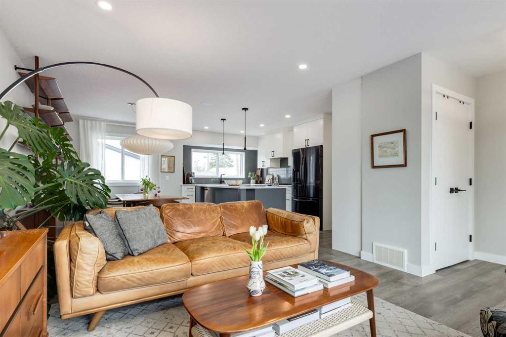 Additional image 5 of 79 Hollyburn Road SW, Calgary, AB, T2V 3H3