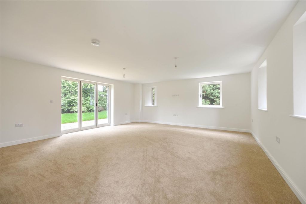 Additional image 5 of 4 bed detached house for sale15B Main Road, Duston, Northampton NN5