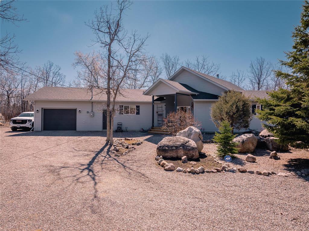 14 MARY GLEN Road