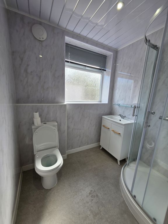 Additional image 11 of 2 bed flat to rentAlbert Drive, Deganwy LL31