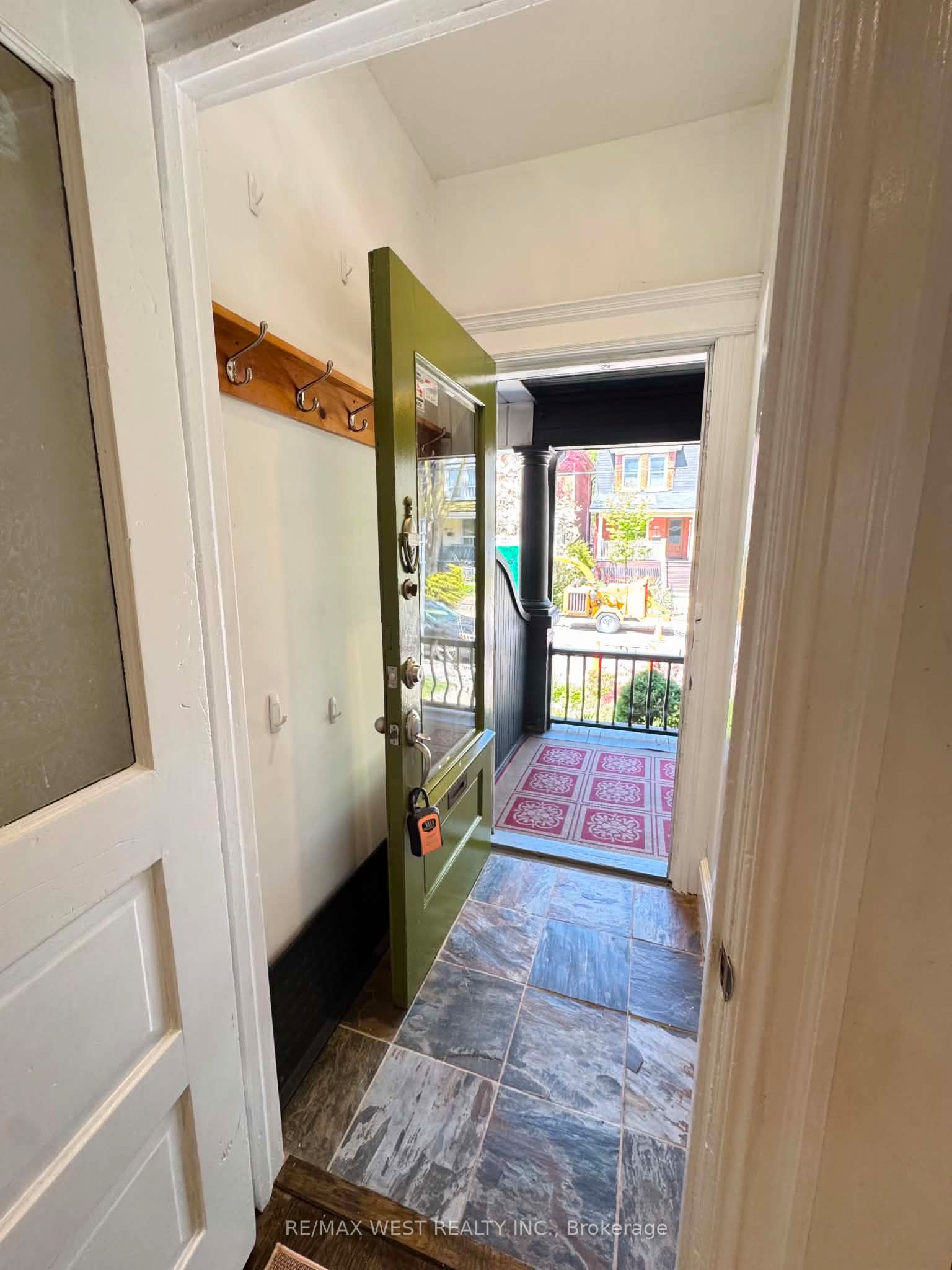 Additional image 4 of 91 Olive Avenue, Toronto, ON, M6G 1V2