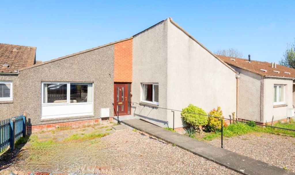 2 bed bungalow to rentScooniehill Road, St Andrews KY16