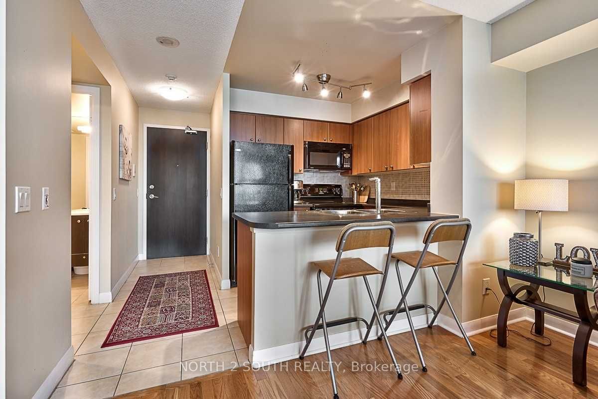 Additional image 5 of 508-235 Sherway Gardens Road, Toronto, ON, M9C 0A2