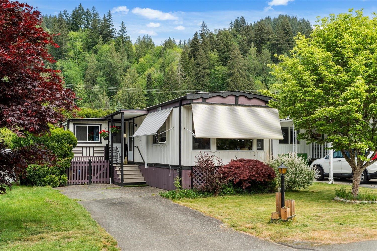 5-46484 Chilliwack Lake Road, Chilliwack, BC, V2R 3R7