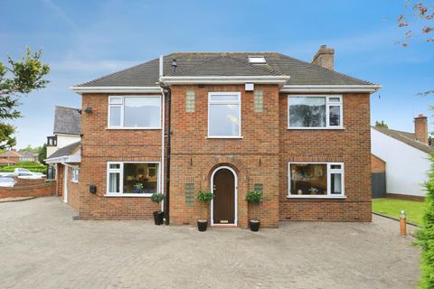Springhill Lane, Wolverhampton WV4