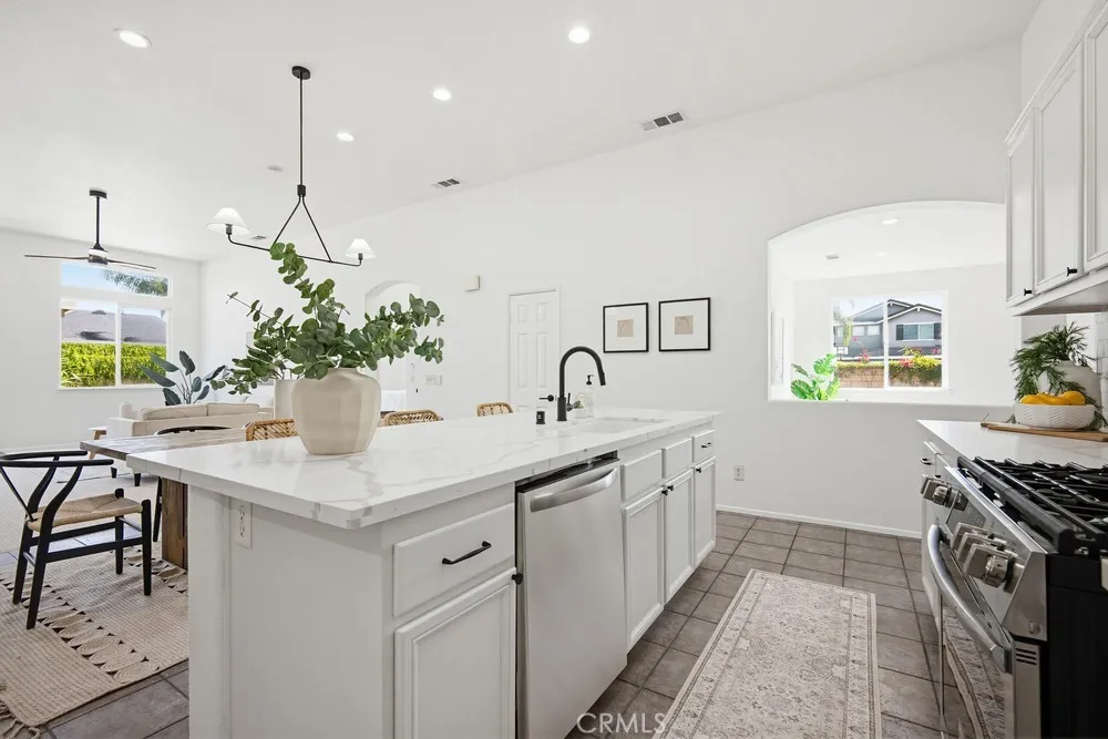 Additional image 24 of 891 E Cottonwood Street, Ontario, CA 91761